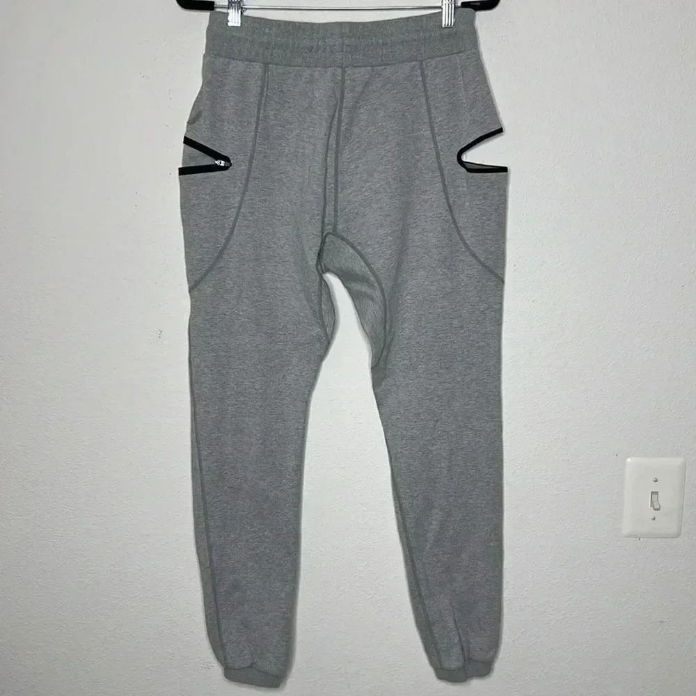 ASRV joggers size medium - Picture 2 of 4